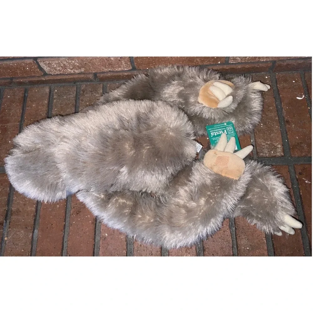 Fiesta‎ Sloth 20